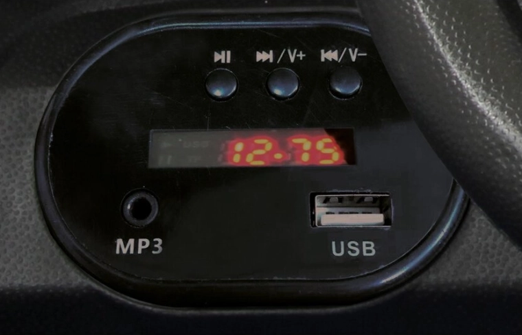 Jamara Audi TT RS correpasillos eléctrico infantil con soundboard