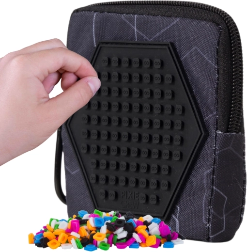 Pixie Crew estuche cuadrado negro Hexa con píxeles