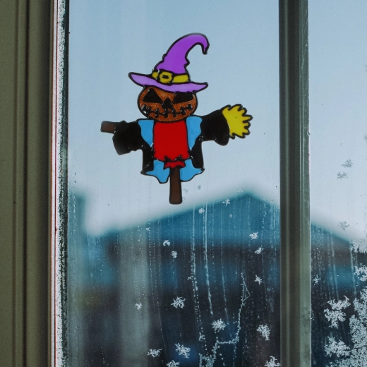 Decoración de Halloween para ventana con forma de espantapájaros