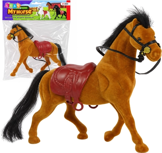 Figura aterciopelada marrón de caballo (granja)