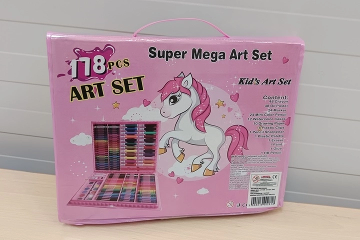 Set de pintura con 178 piezas