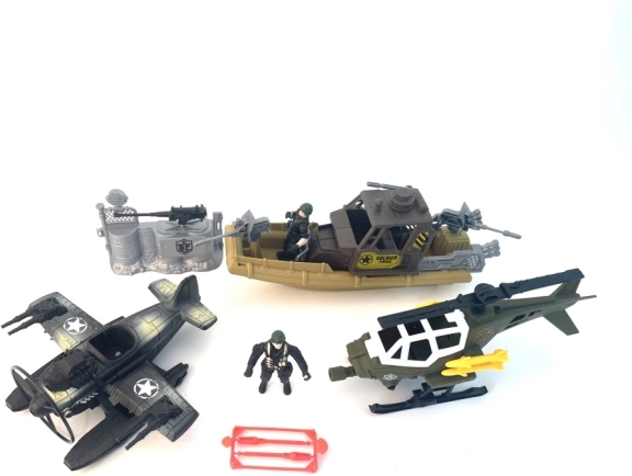Gran set militar con barco y aviones
