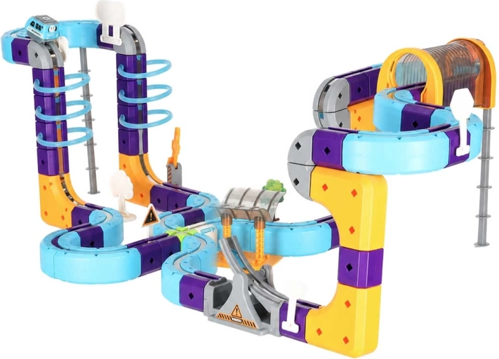Pista 3D con curvas, puentes y túnel