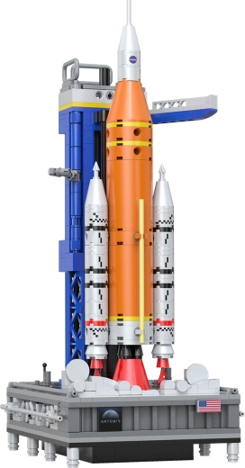 Modelo realista del cohete NASA Artemis SLS