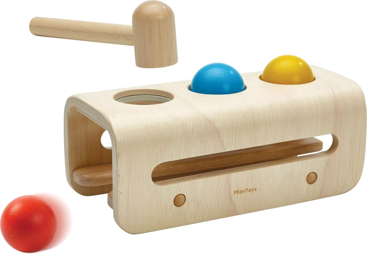 PlanToys martillo de madera con bolas