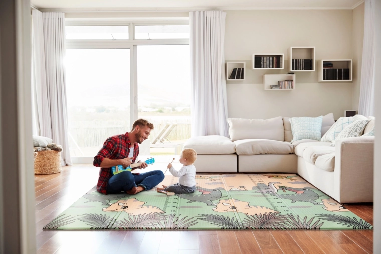 Superficie de juego amplia en casa y en el salón