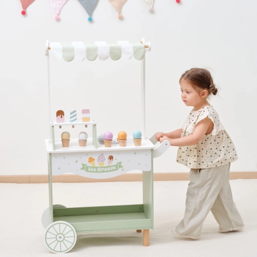 Carrito móvil con espacio de almacenamiento