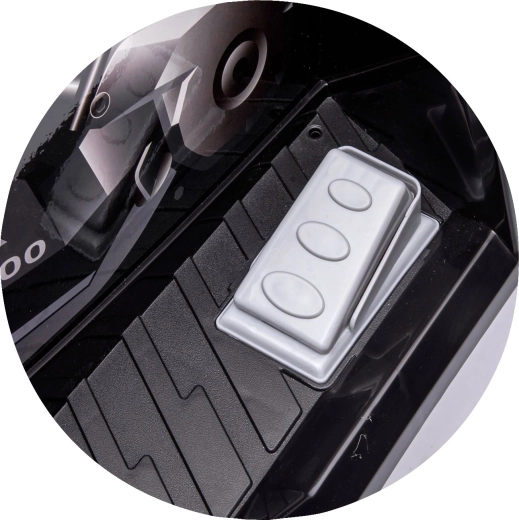 Control sencillo con pedal y selección de velocidad