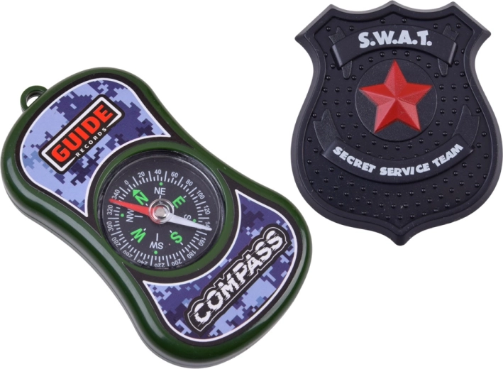 Prismáticos, brújula y placa para misiones de acción