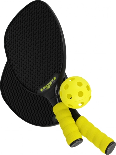 Pelota perforada ligera