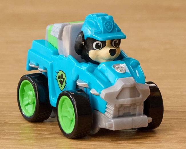 Vehículo Rex Pup Squad Racer con ruedas funcionales