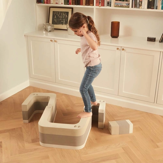 Desarrollo del equilibrio y la motricidad de forma lúdica
