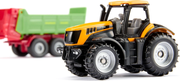 Detalles realistas del tractor JCB