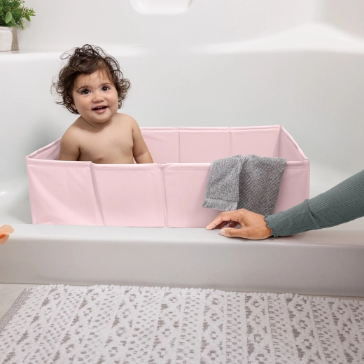 Baño cómodo en la ducha