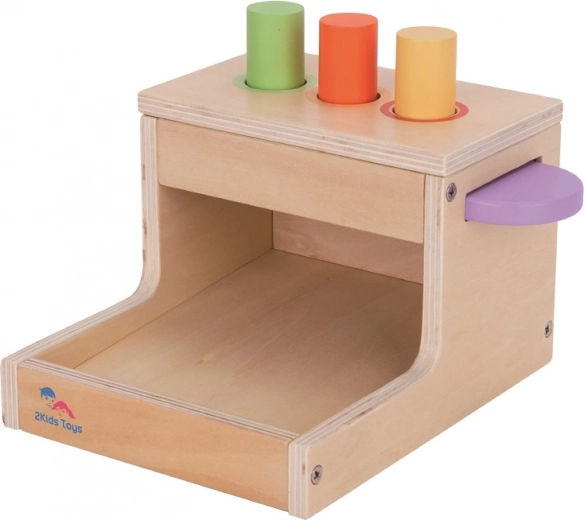 Clavijas que caen para niños