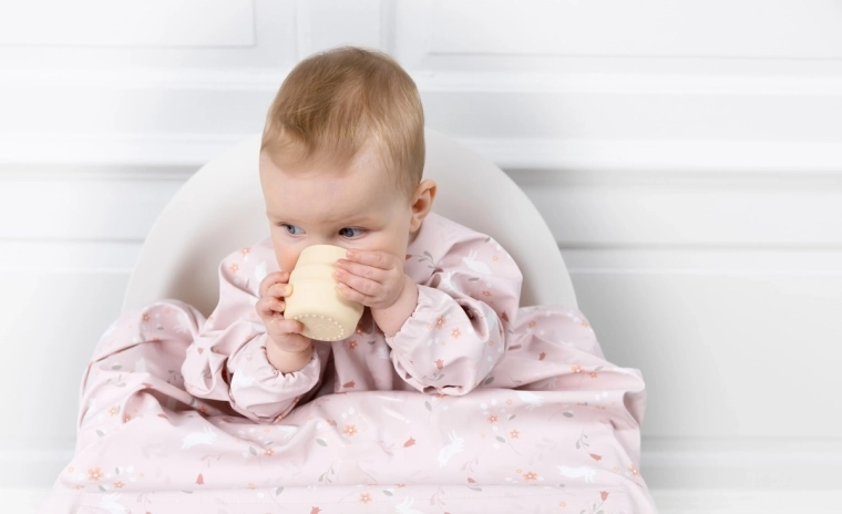 Borde abierto para un aprendizaje natural de beber