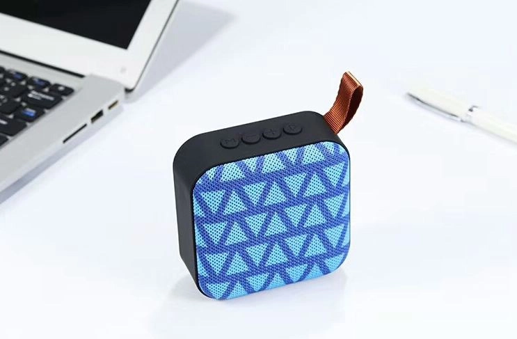 Radio FM y reproducción desde USB/MicroSD