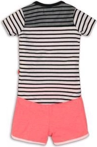 Conjunto completo en un momento
