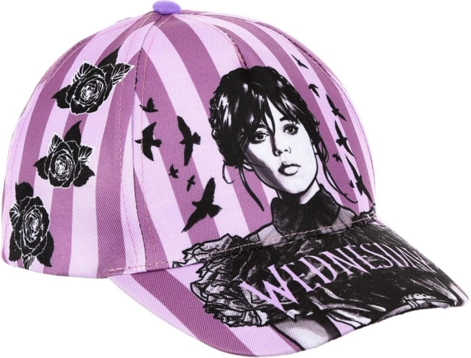 Gorra morada de Wednesday