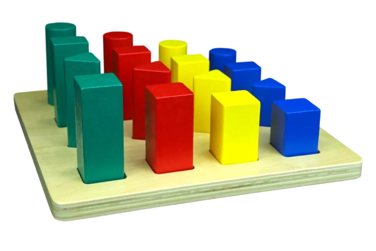 Madera natural y enfoque Montessori