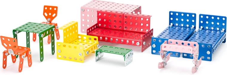 Muebles realistas de metal resistente