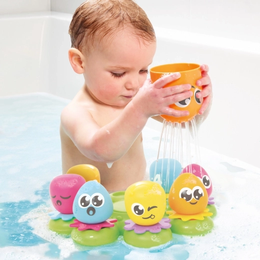 Juegos de agua: rociar y hundirse
