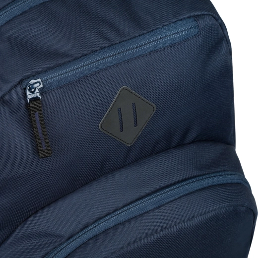 Materiales resistentes y cremalleras YKK fiables
