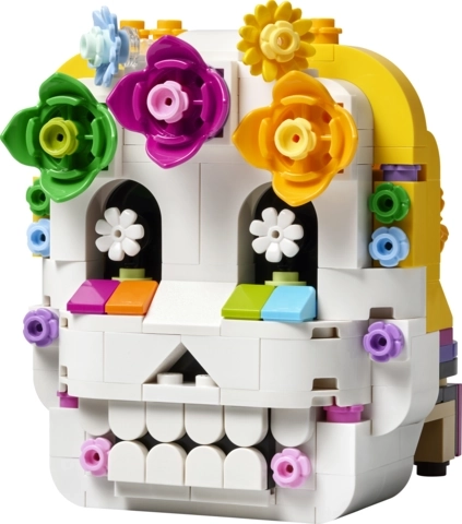 Calavera decorativa con flores