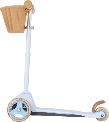 Estructura estable de tres ruedas para los primeros paseos