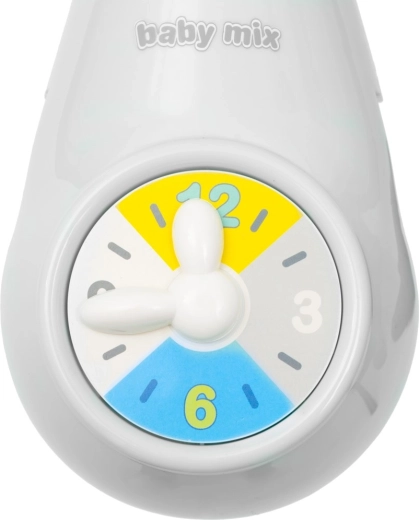Figuras extraíbles y reloj