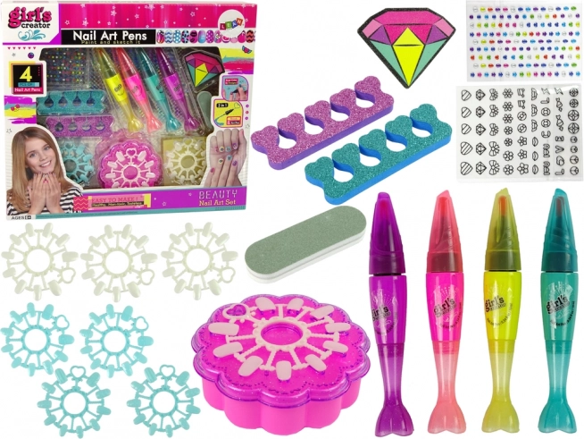 Set infantil para pintar y decorar las uñas