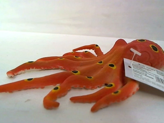 Pulpo con bolitas 18 cm