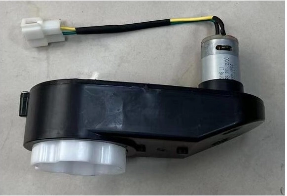 Caja de cambios para coche eléctrico infantil Mercedes-Benz GLC 63 con motor delantero JAMARA