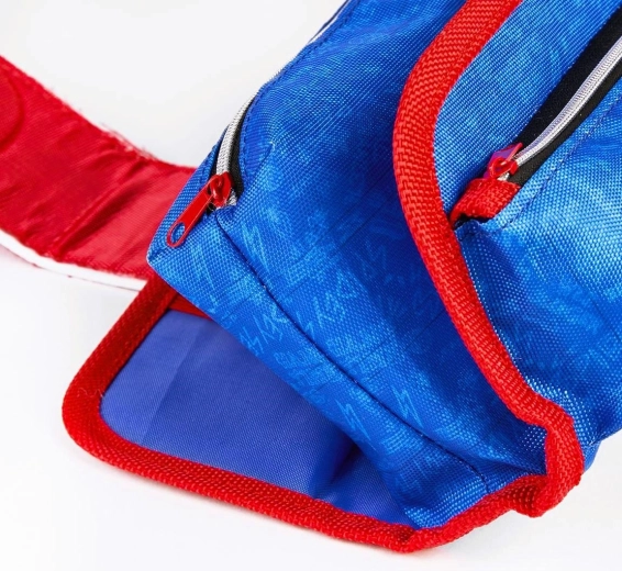 Bolsillo interior con cremallera para un almacenamiento ordenado