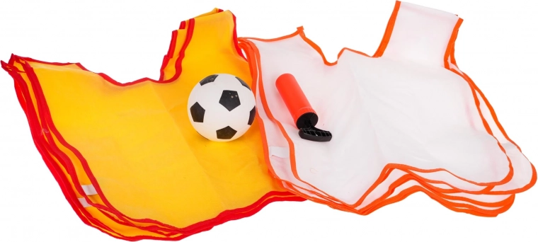 Portería de fútbol grande con accesorios para niños