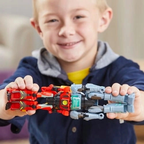 Combinación y transformación para más acción