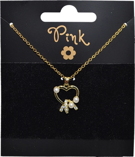 Cadena chapada en oro con colgante de corazón y perlas
