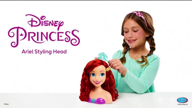 Cabeza para peinar de la Princesa Ariel con accesorios