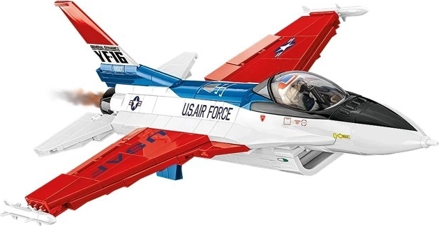 Prototipo auténtico YF–16 con impresiones fieles