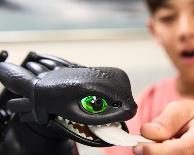 Alimenta y entrena: reacciones al tacto y al movimiento