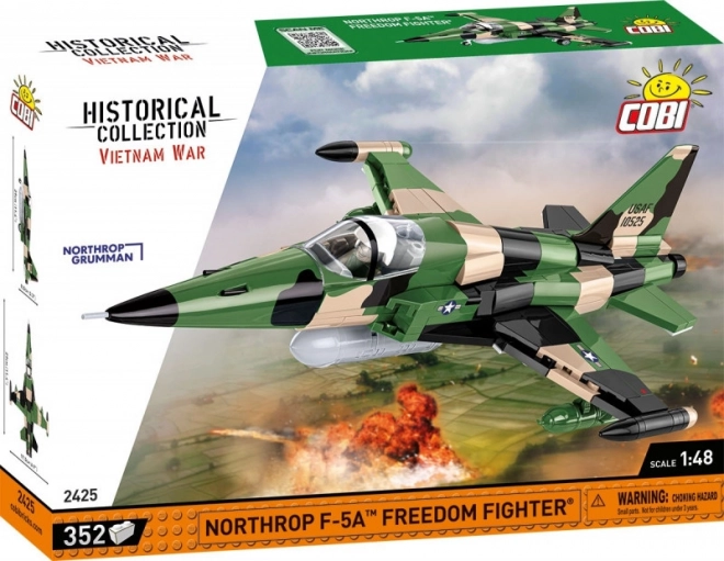 Maqueta del avión Northrop F-5A Freedom Fighter de bloques
