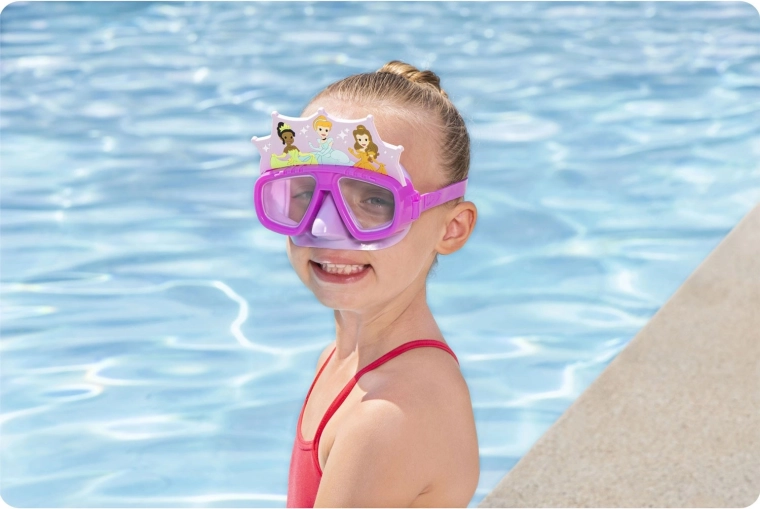 Amplio campo de visión y vista clara bajo el agua