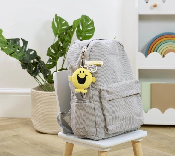Un complemento alegre para la escuela y la ciudad