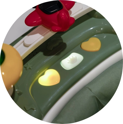 Panel interactivo con luces y música