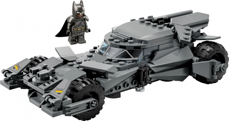 Minifigura de BATMAN con armadura y detalles de aniversario