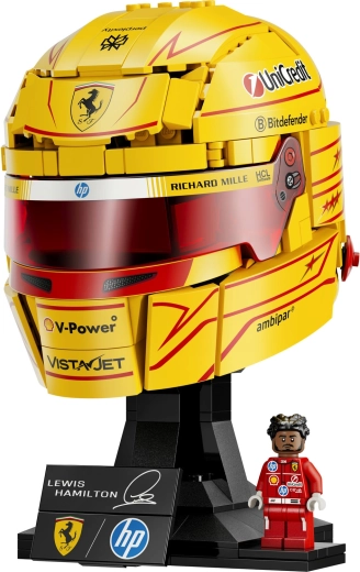 Icónico casco con los colores de Ferrari