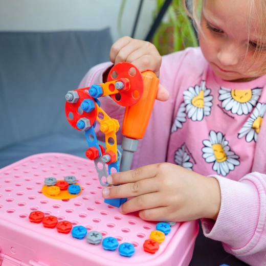 Kit de construcción creativo con tornillos