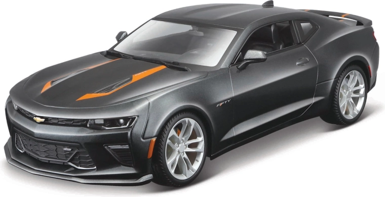 Maisto Chevrolet Camaro 50th Anniversary 2017 1:18 gris metálico