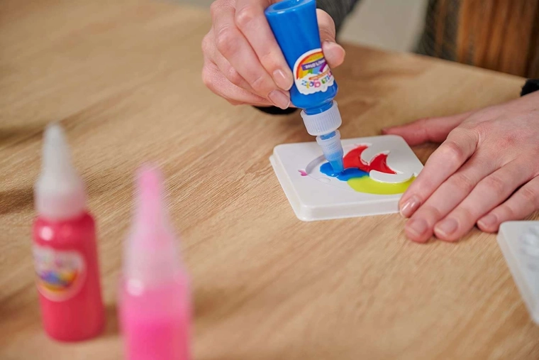 Geles de colores para aplicación precisa