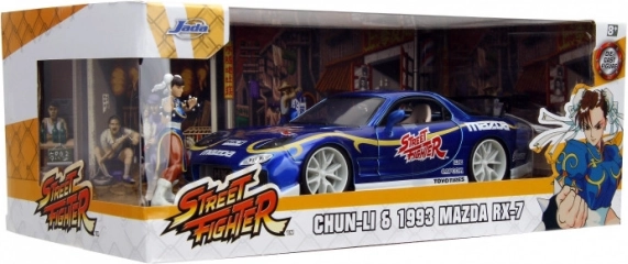Modelo de coche Mazda RX-7 1993 1:24 con figura de Street Fighter Chun-Li